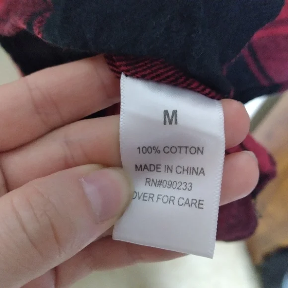 Pacsun Red and Black Buffalo Plaid Button Up Long Sleeve Flannel Shirt Medium - Picture 9 of 9